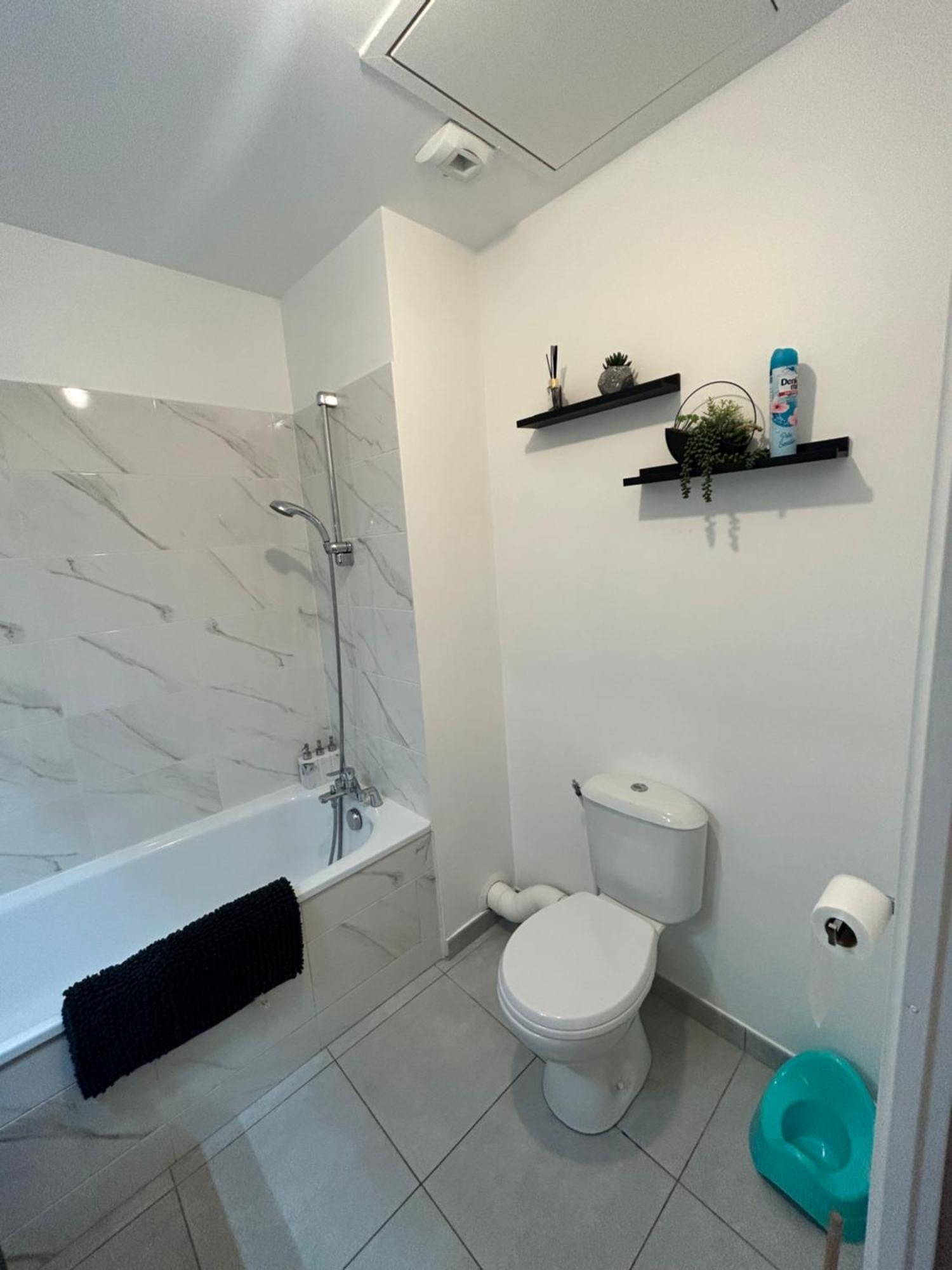 Disneyland Paris Familly Appart - 7 Minutes Disney - Parking - Wifi Chessy  Exterior photo
